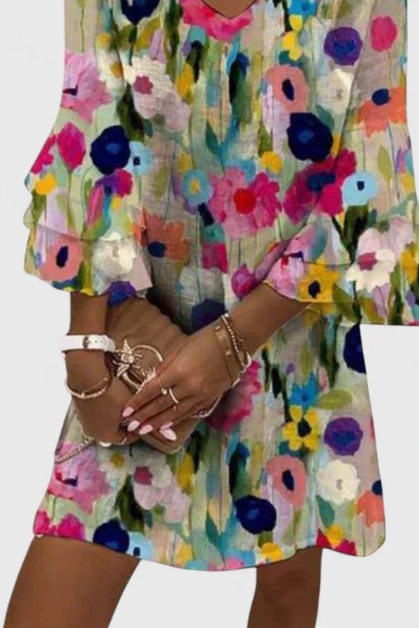Knee-Length Floral Dress with V-Neck and Bell Sleeves for Women