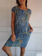 Floral Shift Dress with Short Sleeves, Knee-Length Hem and Side Pockets