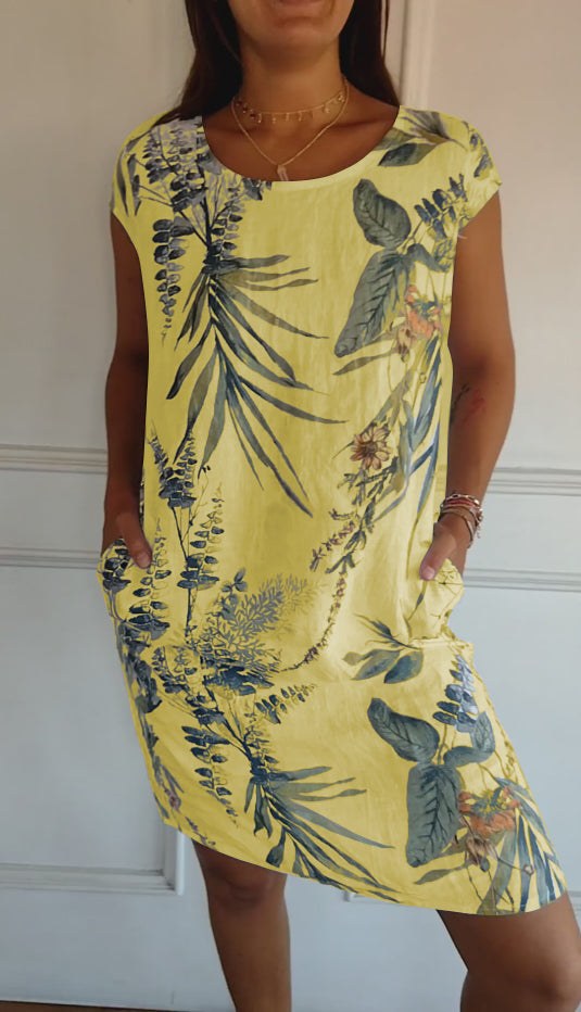 Floral Shift Dress with Short Sleeves, Knee-Length Hem and Side Pockets