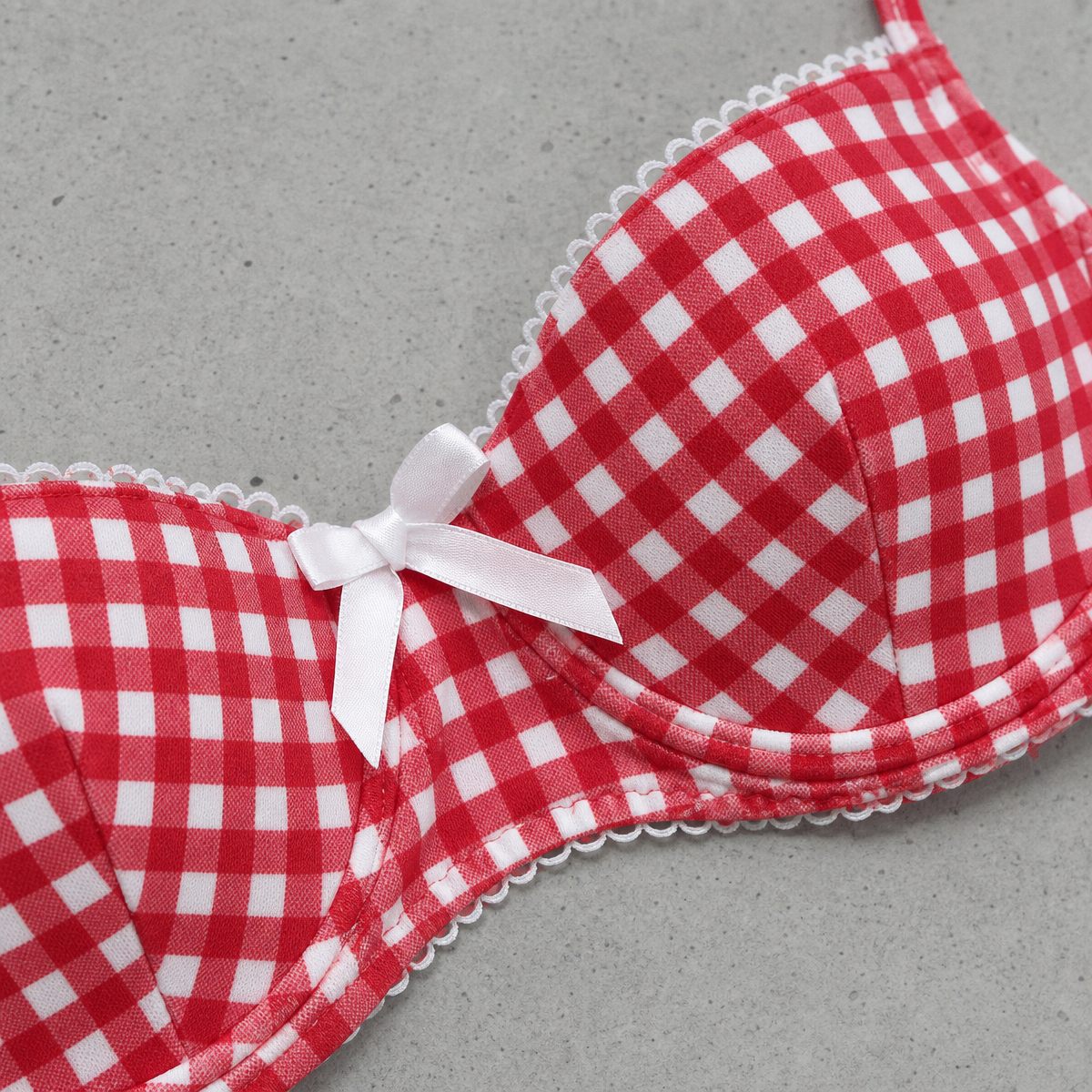 Women's Underwire Bikini Set for Easy Summer Days and Long Afternoons by the Water